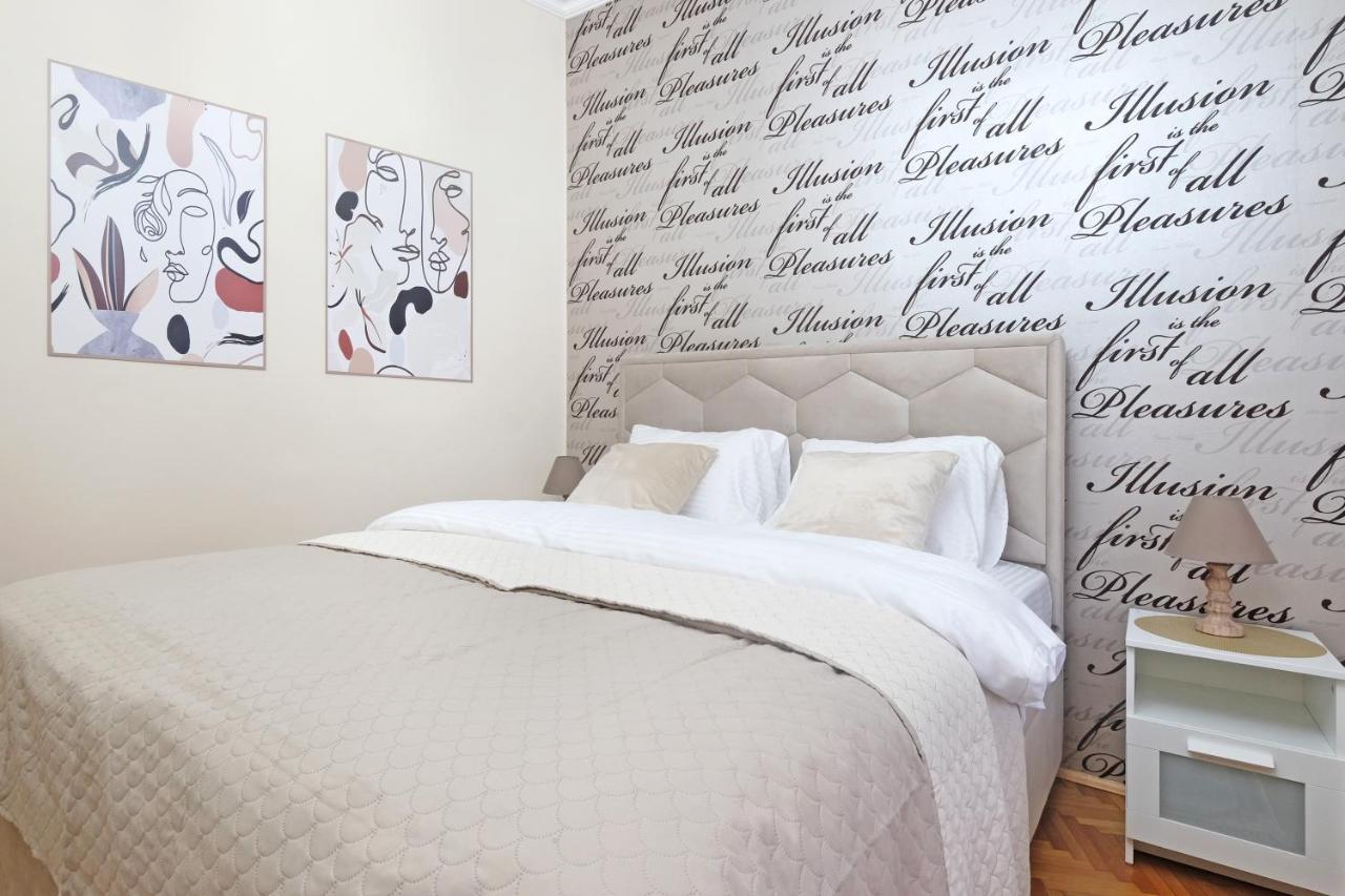 Illusion Downtown Apartment 贝尔格莱德 外观 照片
