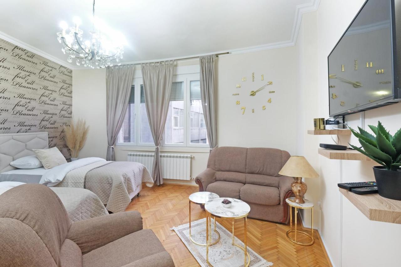 Illusion Downtown Apartment 贝尔格莱德 外观 照片